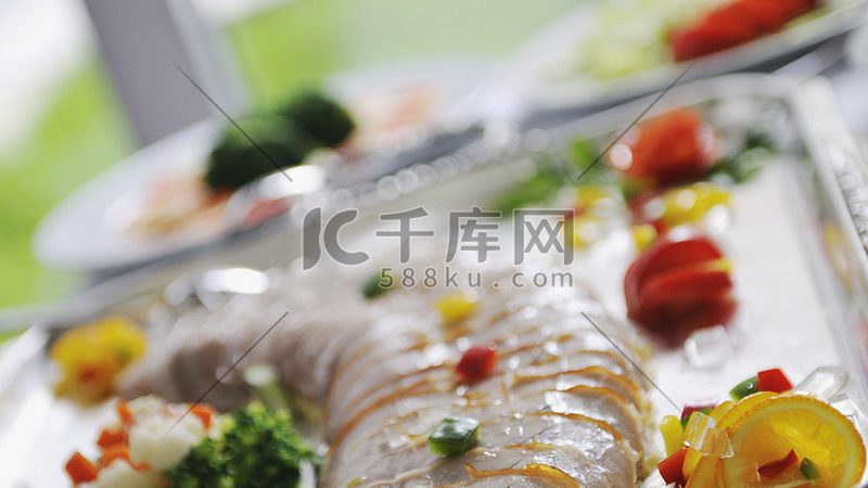 餐饮加盟，如何选择十大品牌？揭秘加盟背后的那些事**