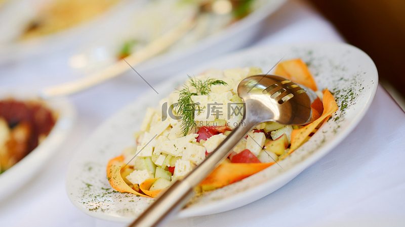 火锅食材批发市场，如何挑选十大品牌？**